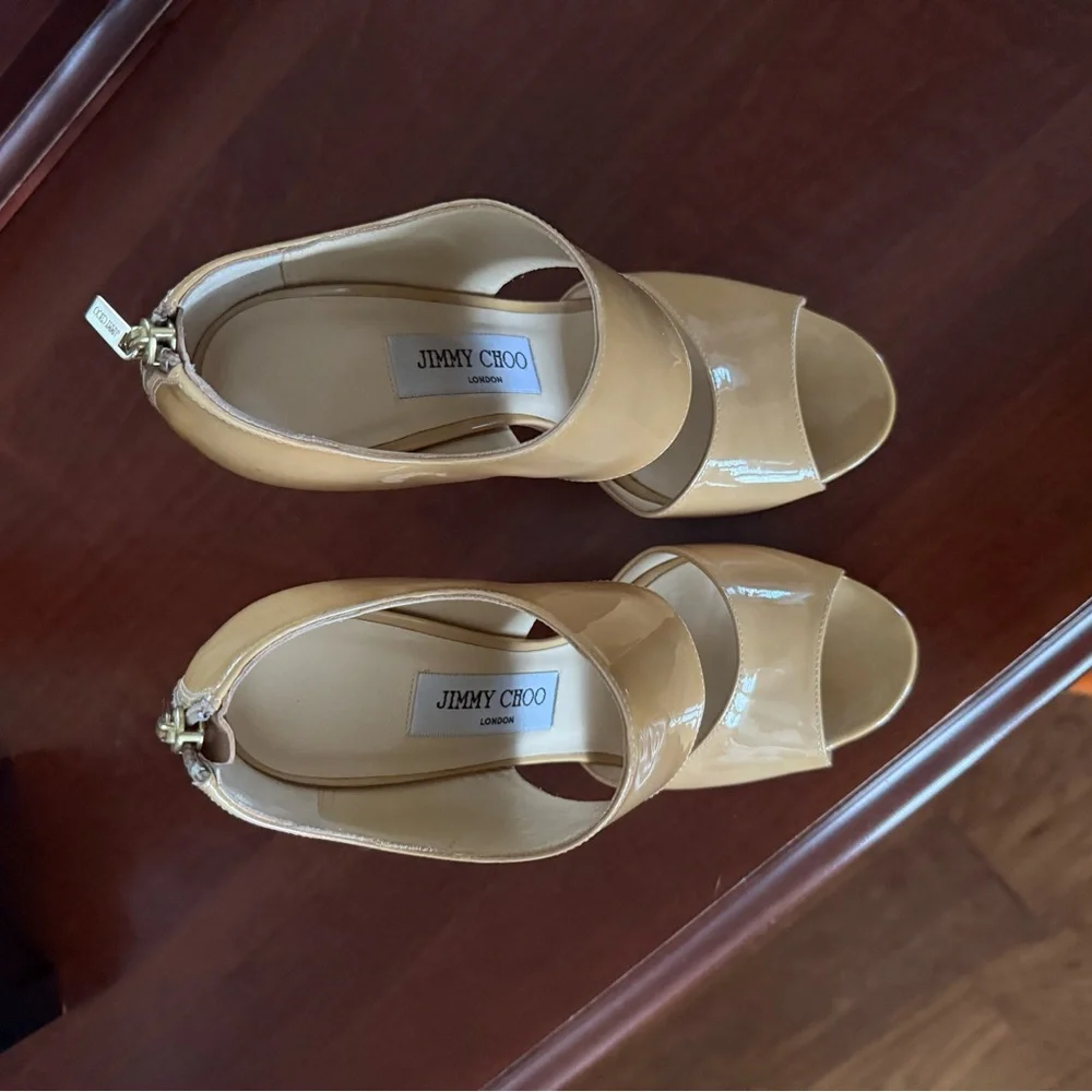 Jimmy Choo Platform Heel - Picture 3 of 4